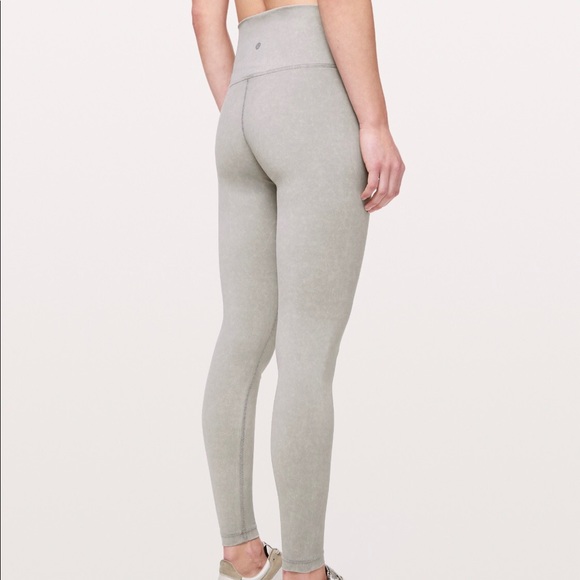 🍋🚫SOLD🚫Lululemon WU Snow Washed 28”🍋 - Picture 3 of 7